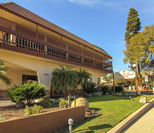Assisted living community in Long Beach CA