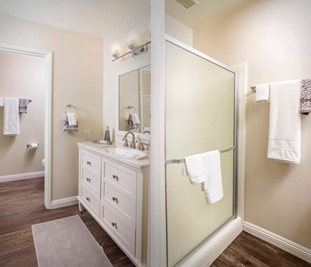 Assisted living community in Long Beach CA